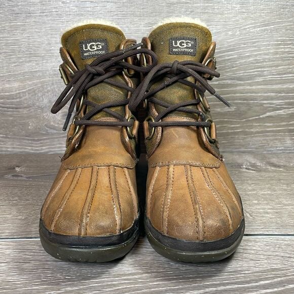 Ugg Cecile Brown Leather Lace Women’s Sz 8 Warm Shearling Waterproof Duck Boots - Picture 2 of 12